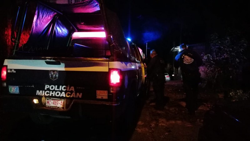 Comando irrumpe en vivienda de Uruapan y mata a 2 hombres 