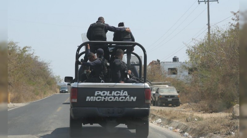 Célula criminal levanta a hombre y policías lo rescatan, en Zitácuaro 