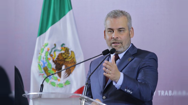 Gobierno de Michoacán busca sancionar a empresa por incumplimiento en distribuidor vial