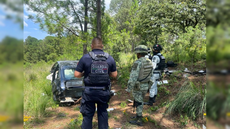 En Maravatío, revientan narcocampamento y aseguran auto con reporte de robo 