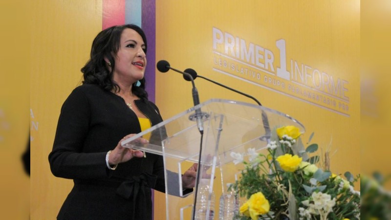 Presenta Lupita Díaz Chagolla su primer informe legislativo