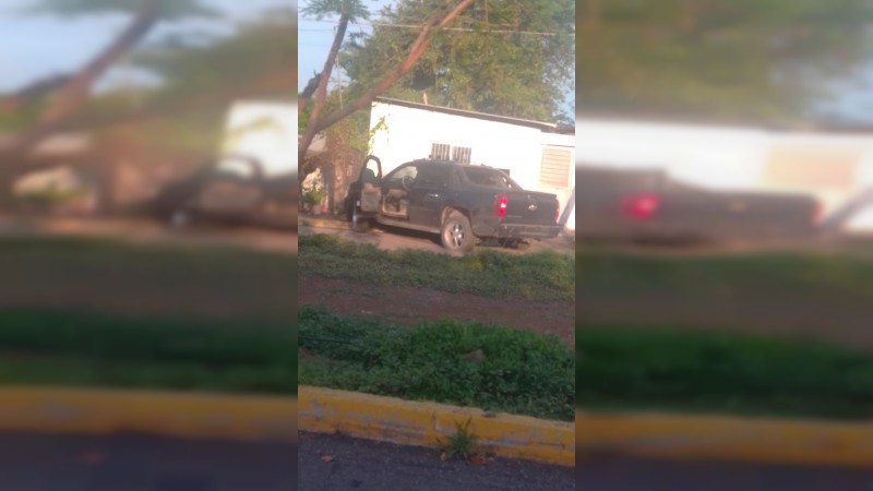 Persiguen y ejecutan a policías, en Apatzingán