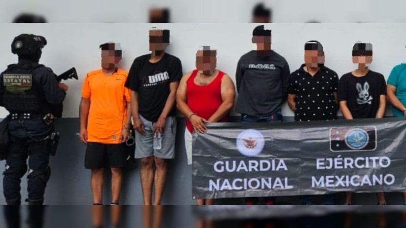 Capturan en Buenavista a 8 colombianos, fabricaban explosivos para drones 