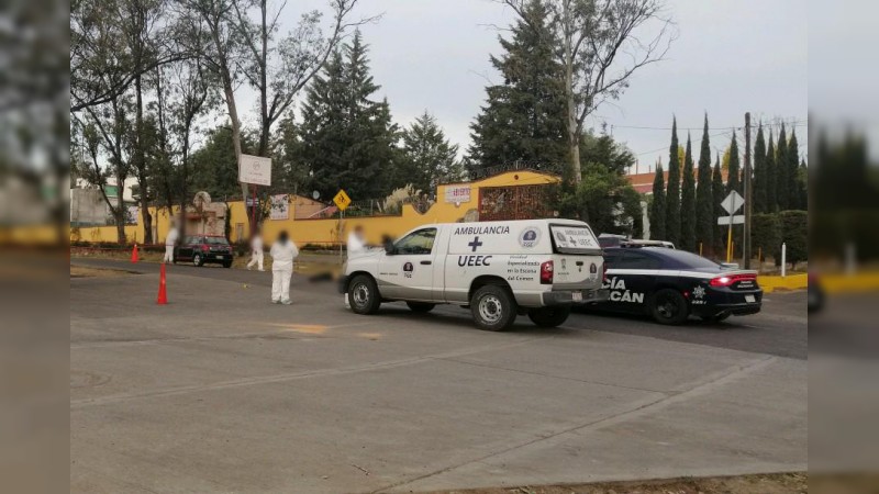 Ejecutan a hombre al sur de Morelia 