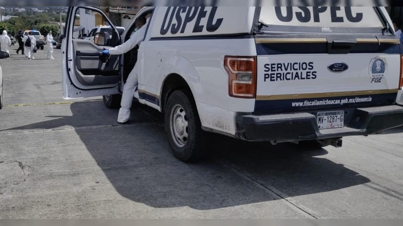 Muere hombre apuñalado en riña en un fraccionamiento moreliano