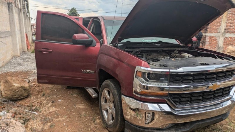 En operativo conjunto, recuperan 4 autos ingresados ilegalmente a México 