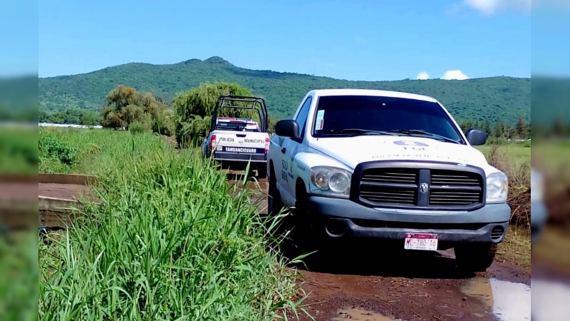 Matan a golpes a un hombre y lesionan a su esposa en Tangancícuaro