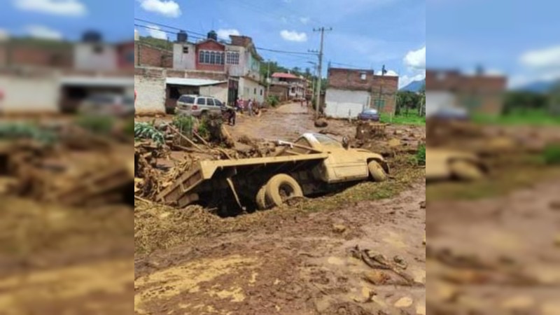 Revienta olla de agua en Zacapu, causa daños a la comunidad de Los llanos