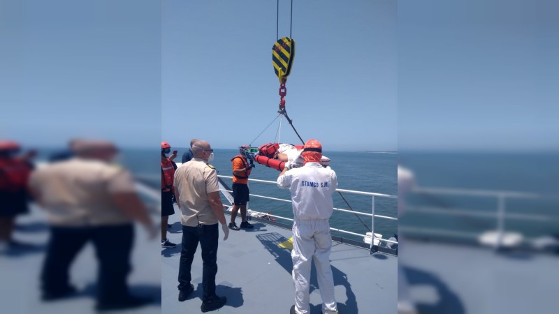 Auxilia Marina a filipino enfermo, en buque ubicado en LC 