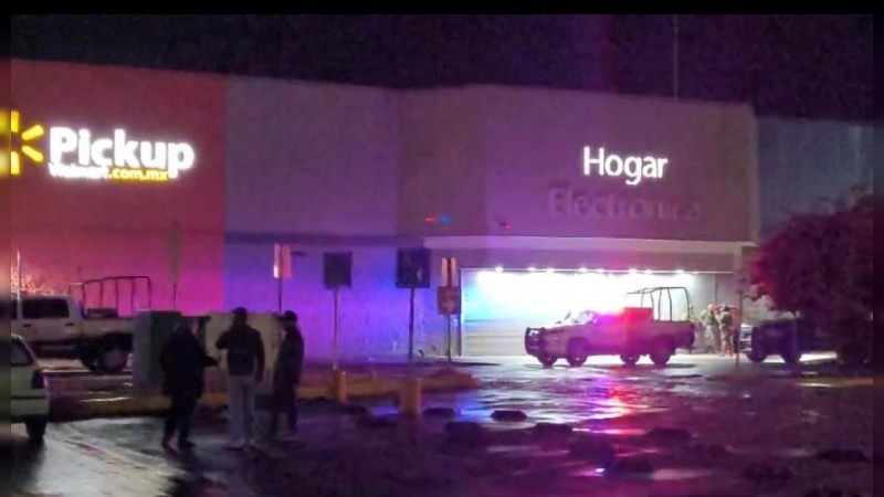 Falsa amenaza de bomba en Walmart La Huerta provoca movilización policial