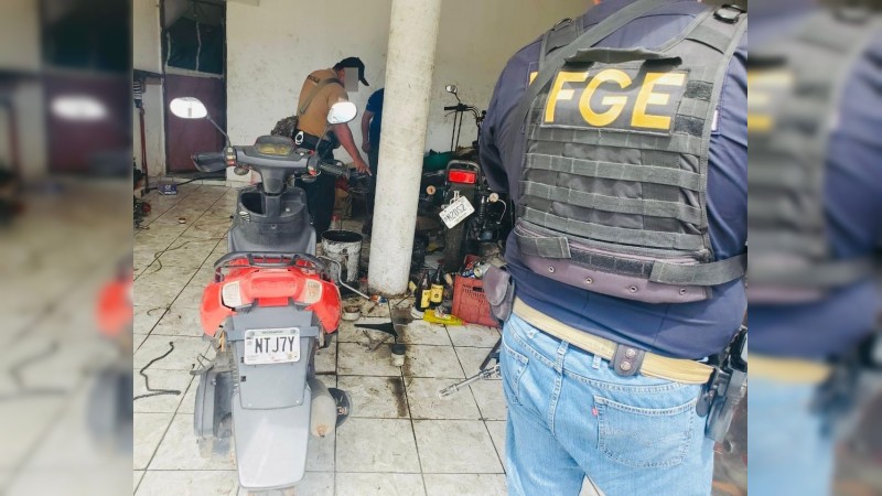 En cateo, aseguran taller de motocicletas relacionado en conductas ilícitas