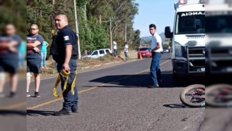 Arrollan y matan a motociclista, en Lagunillas 