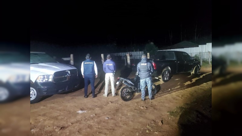 Catean supuesta casa de campo, en Morelia e incautan autos 