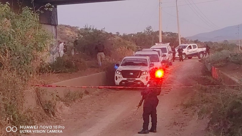 Matan a 2 y tiran sus cuerpos cerca del Aeropuerto de Morelia  