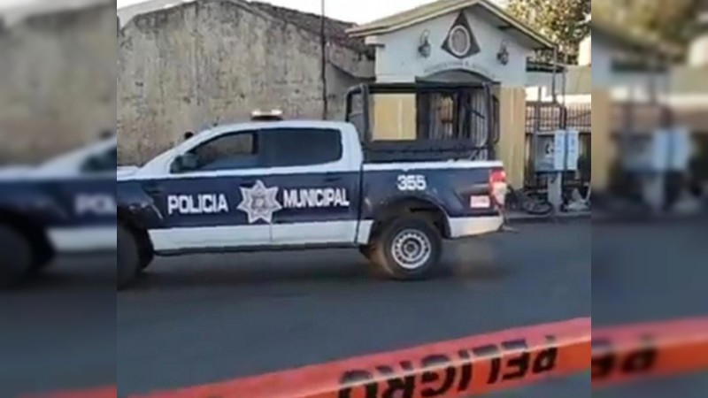 Ataque armado afuera de iglesia, en Zamora deja un muerto 