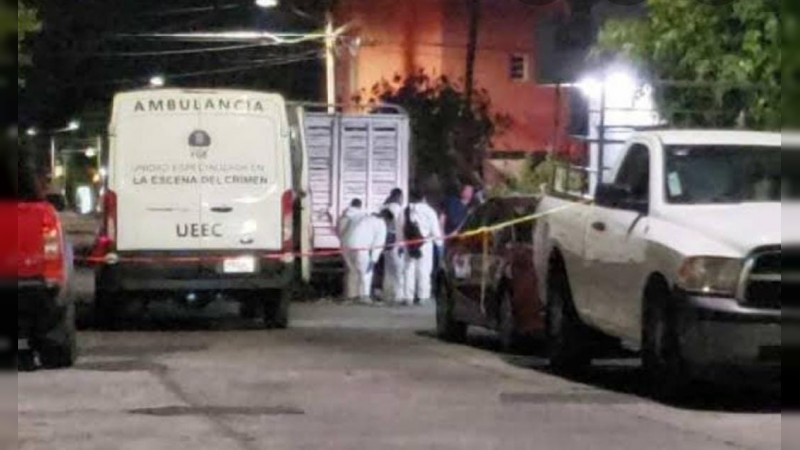 Comando irrumpe en vivienda de Villas del Pedregal y mata a joven 