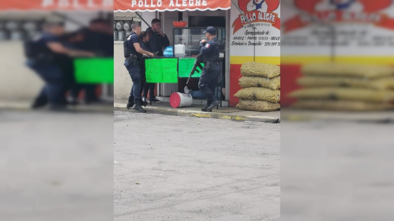 Solitario sujeto ejecuta a vendedor de pollo, en Zamora  