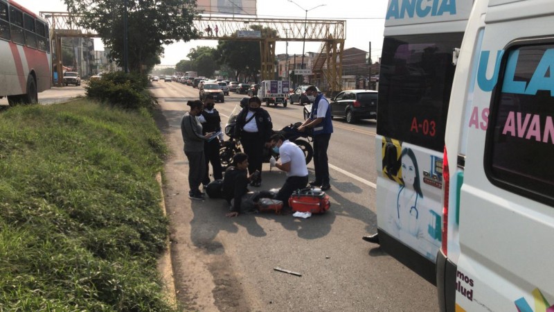 Motociclista resulta herido, tras choque, en Morelia 