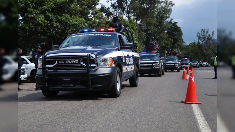 Seguridad, misticismo y tradición en Noche de Muertos, ofrece Michoacán a paseantes y turistas