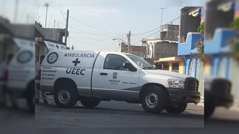 Ejecutan a mujer a la puerta de su hogar, en Tangancícuaro 