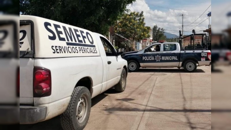 Con fusiles de asalto matan a comerciante, en Zamora 