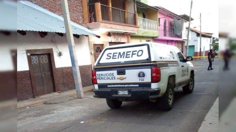 Matan a hombre en pleno Centro de Taretan 