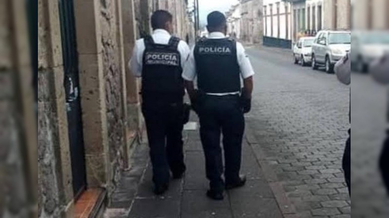 Encapuchados y empistolados roban joyería, en el Centro de Morelia 