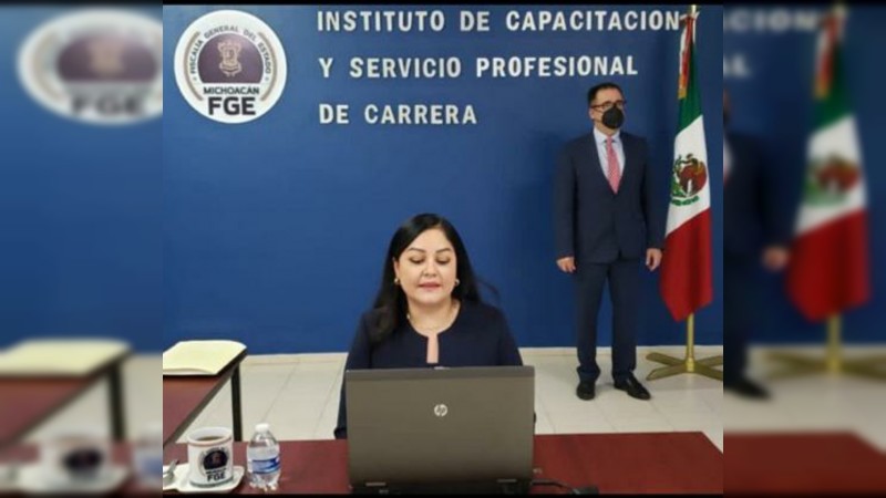 Se capacita FGE en materia de acto probatorio en la audiencia de juicio