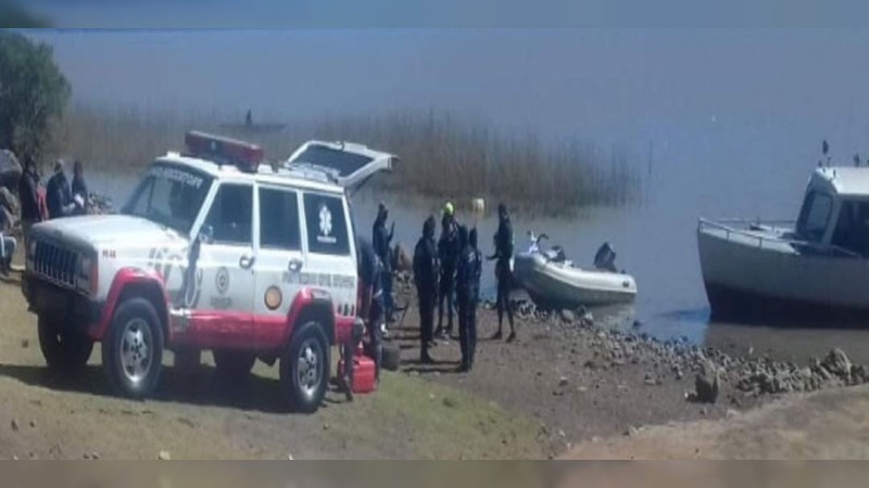 Hallan muerto a hombre, que accidentalmente cayó al Lago de Pátzcuaro 