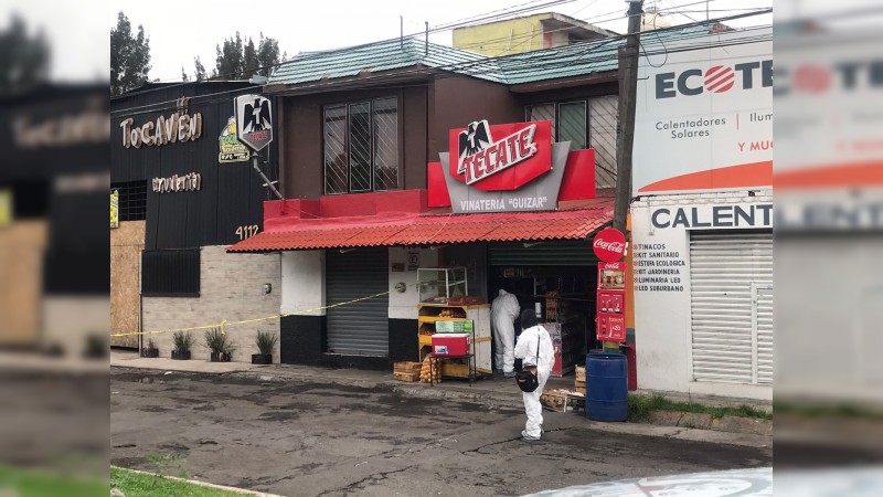 Ejecutan a hombre dentro de una tienda, en Morelia 